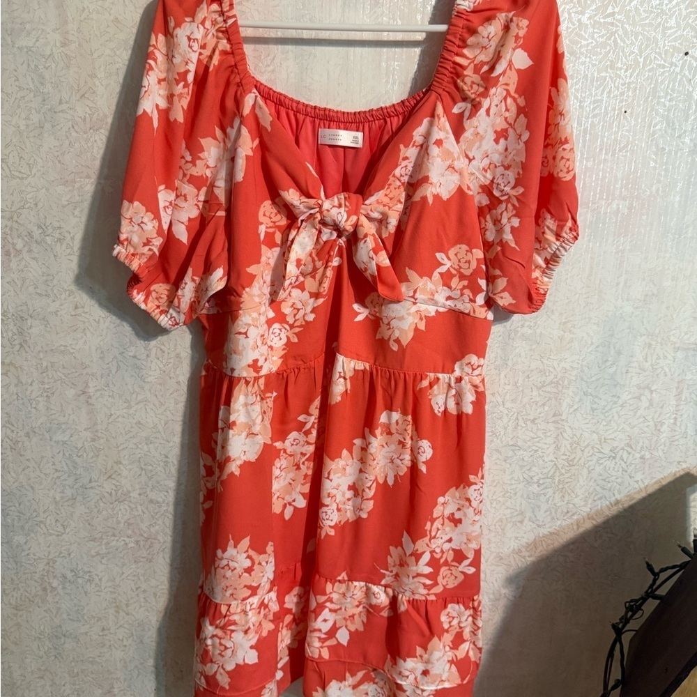LC Lauren Conrad Coral‎ and White Floral Mini Dress, Sz XXL